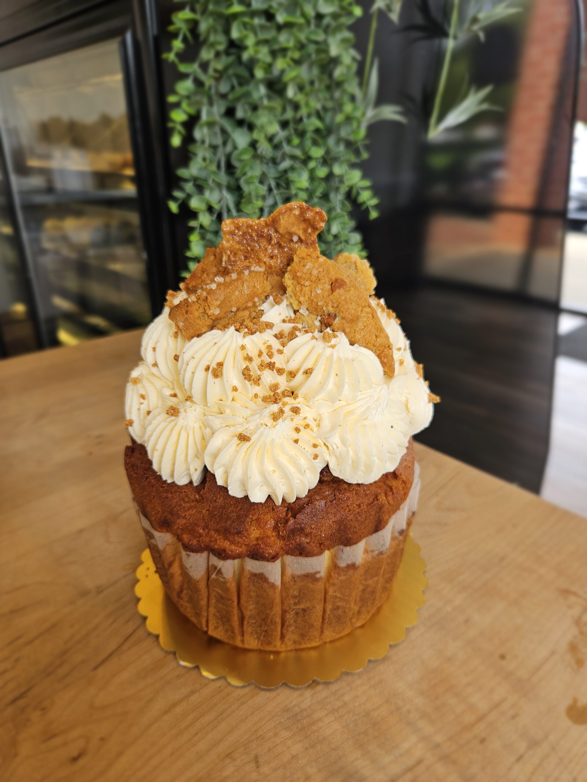 Vanilla Salted Caramel Cookie Colossal